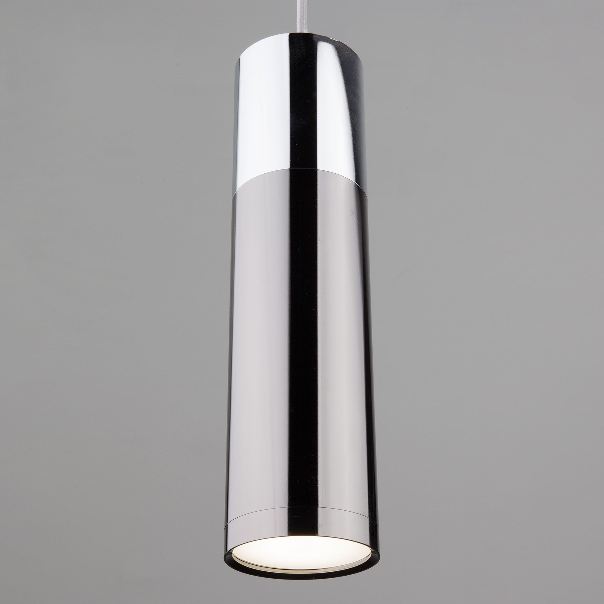 Подвесной светодиодный светильник в стиле лофт Eurosvet Double Topper 50135/1 LED хром / черный жемчуг. Фото 4