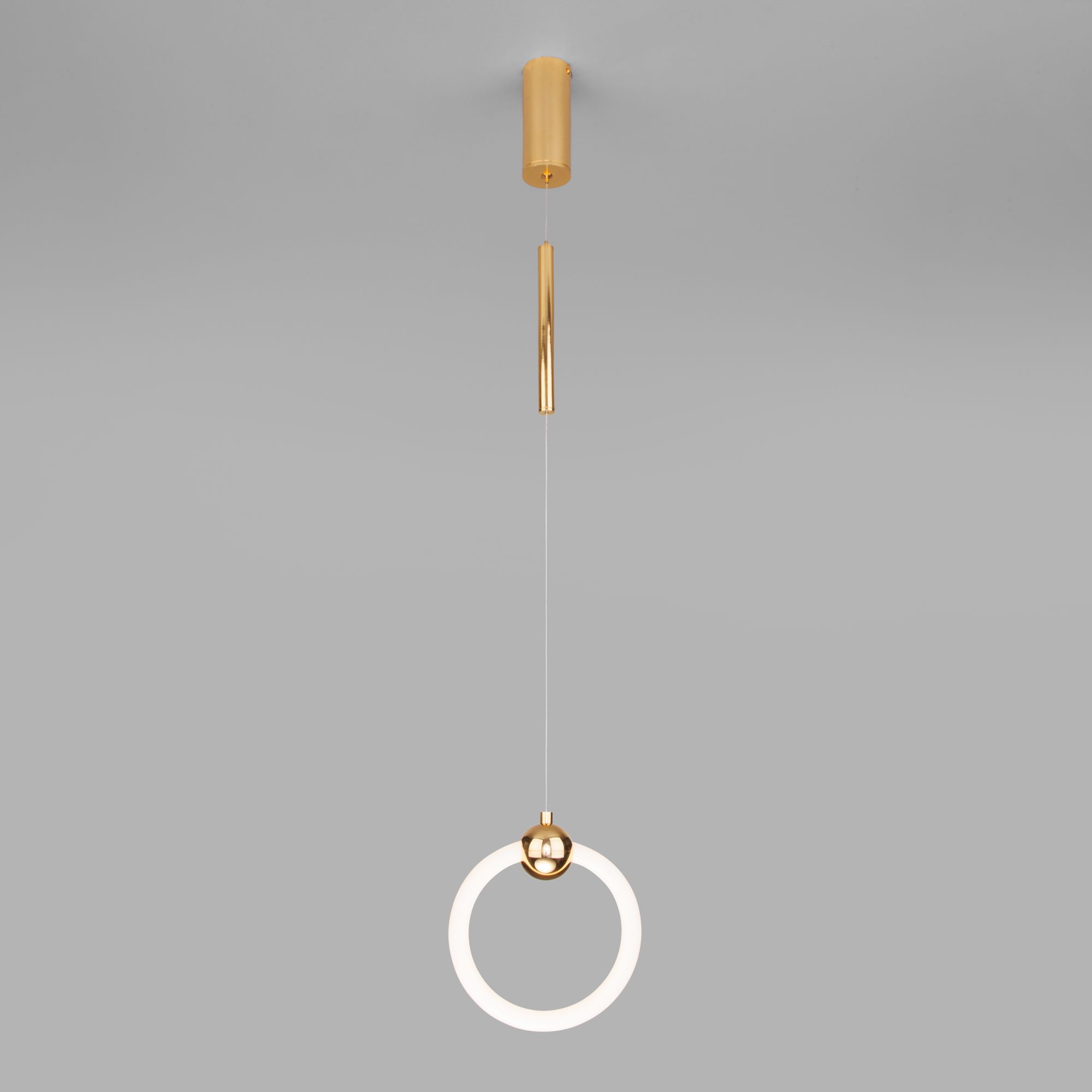 Подвесной светодиодный светильник в стиле минимализм Eurosvet Rim 90165/1 золото. Фото 3