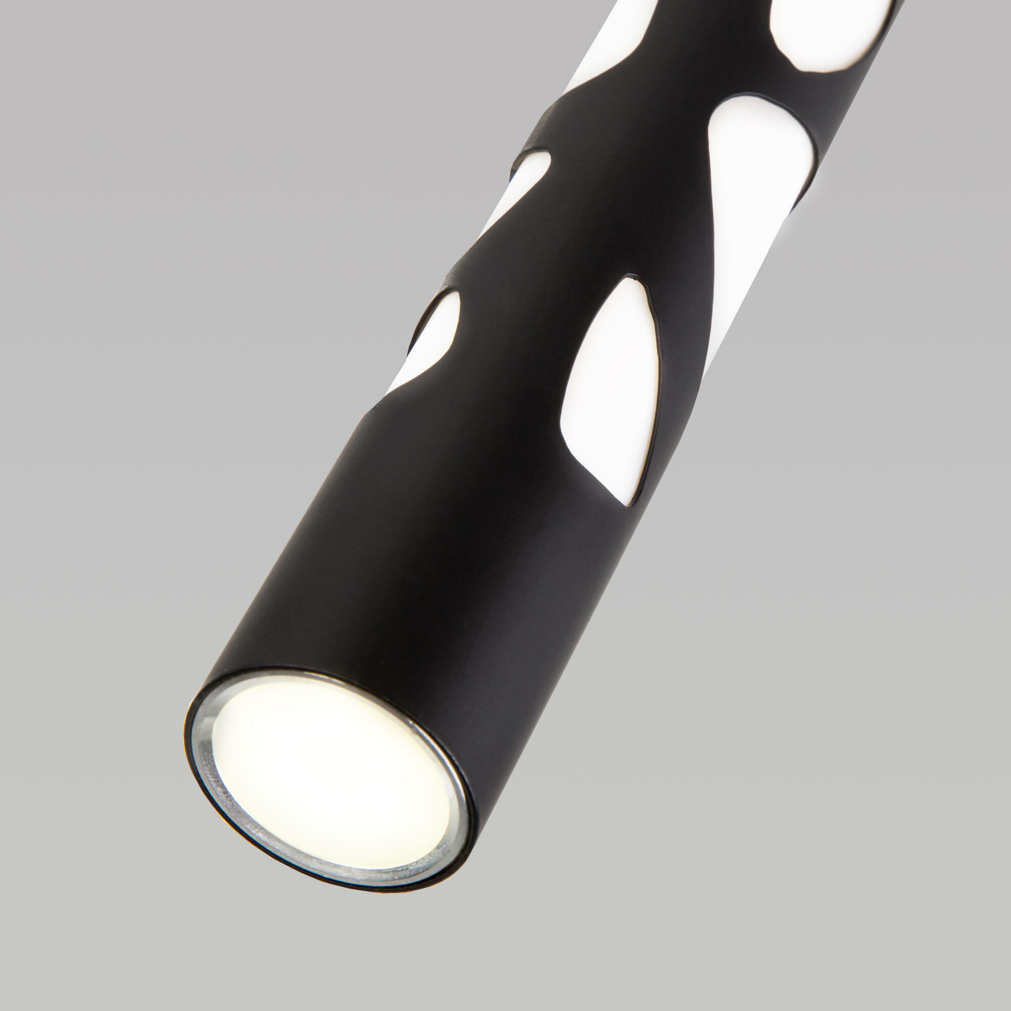 Подвесной светодиодный светильник в стиле минимализм Eurosvet DLR037 12W 4200K DLR037 12W 4200K черный матовый. Фото 4