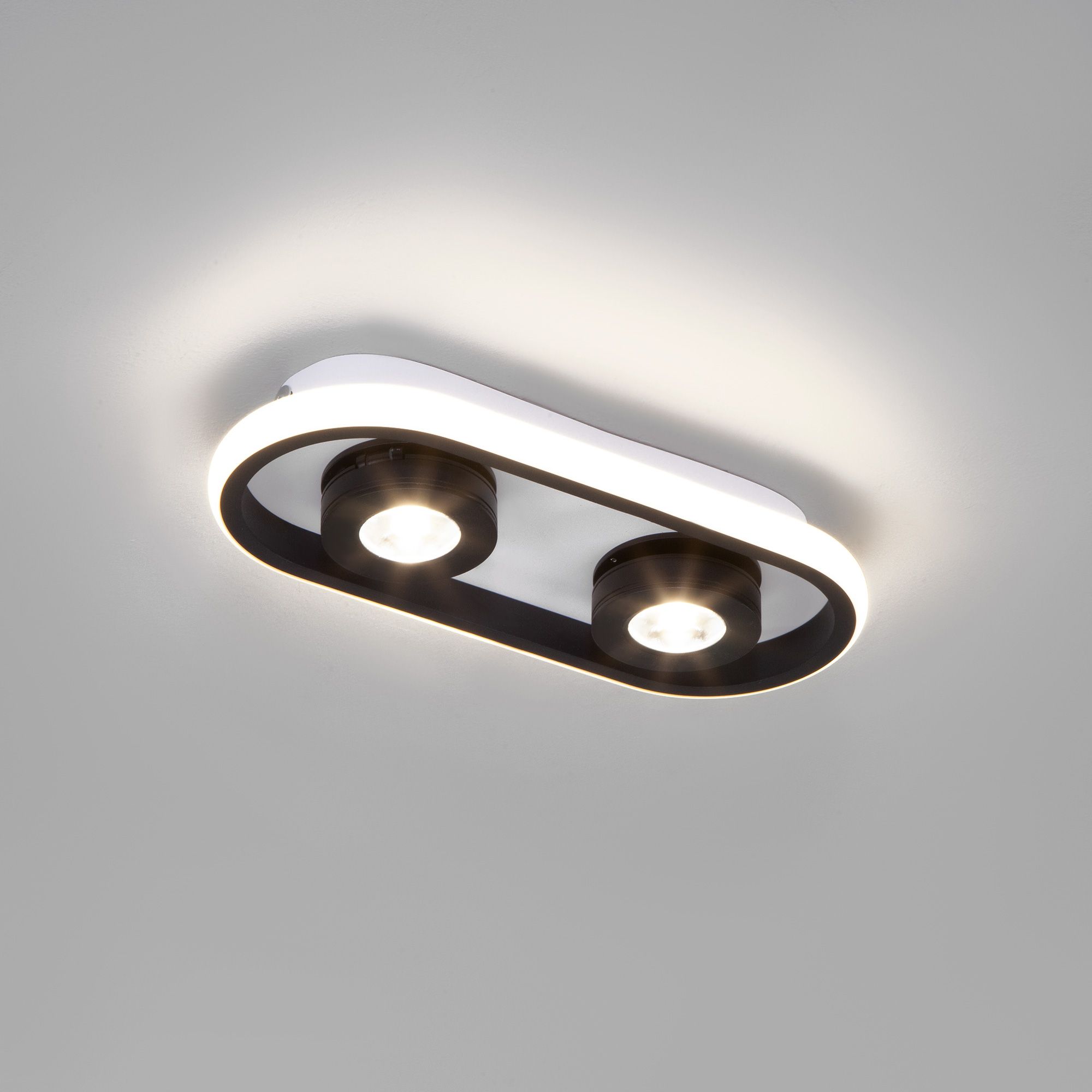 Потолочный светодиодный светильник в стиле лофт Eurosvet Slam 20123/2 LED белый / черный. Фото 2