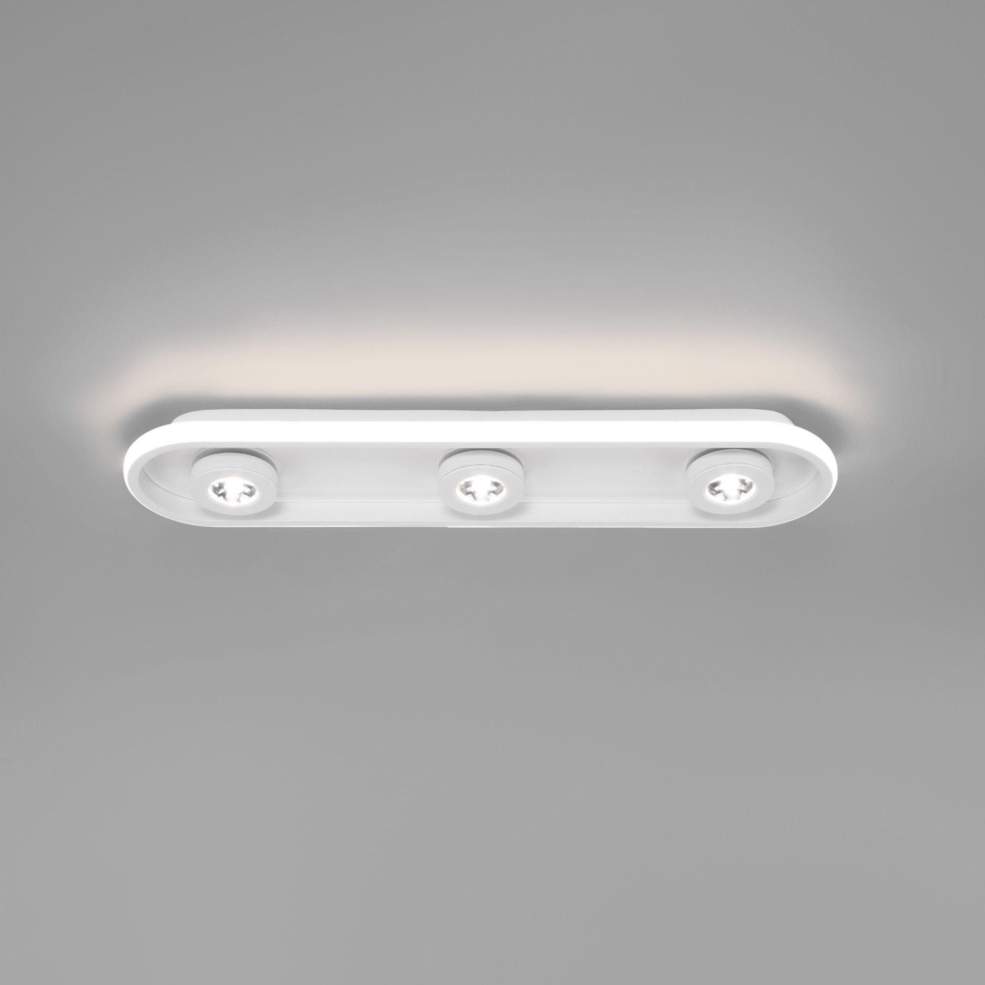 Потолочный светодиодный светильник в стиле лофт Eurosvet Slam 20123/3 LED белый. Фото 2