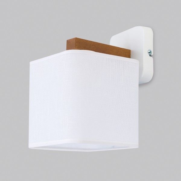 Настенный светильник с тканевым абажуром 4161 Tora White