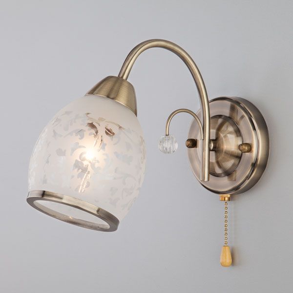Настенный светильник со стеклянным плафоном 30026/1 античная бронза