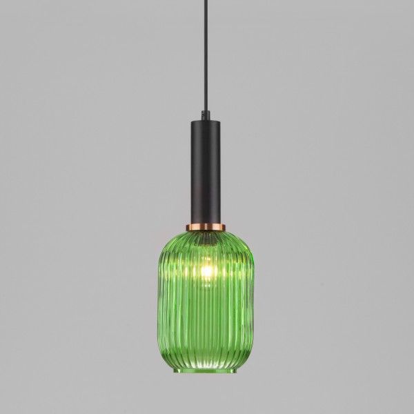 Подвесной светильник со стеклянным плафоном 50181/1 зеленый