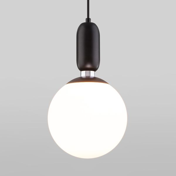 Подвесной светильник со стеклянным плафоном 50197/1 черный